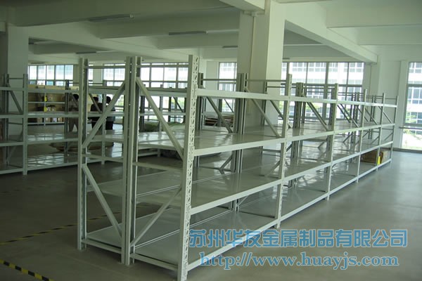 ���̰���